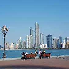 Abu dhabi guided sightseeing boat tours (from r 622,31) abu dhabi city tour (from r 1 017,08) abu dhabi: The Corniche Abu Dhabi Uae Jim S Travel Culture And History Blog