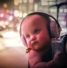 Tom Arnold Shares a Precious New Photo of Daughter Quinn Sophie