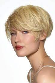 Coupe Cheveux Courts Carre Coupes Et Coiffures Tendances Cheveux Courts Coupe De Cheveux Coupe De Cheveux Courte