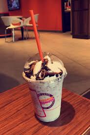 This Looks So Good I Imagine The Warm Conversation We D Be Having Over The Cold Dessert Too Bad Dunkin Donuts Sux Cold Desserts Food Yummy Drinks