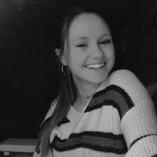 Alissa Bruner's Instagram, Twitter & Facebook