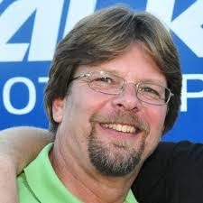 Mike Berardi's Instagram, Twitter & Facebook