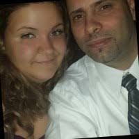 30+ perfiles de «Casto»