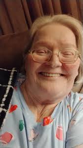 Hi Everyone! My name is Anissa and I'm from California! I'm excited to  start this journey and push myself to do this because I know I will bawl  out tears when I