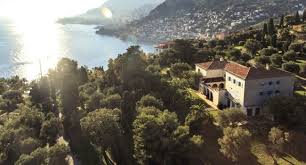 We did not find results for: New Book Tells How Museum Became One Of The Most Important Repositories Of Coco Chanel S Memorabilia Alain R Truong