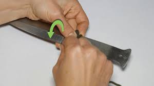 Paracord lanyards are used for a variety of useful survival tools. 3 Ways To Wrap Paracord Around A Knife Handle Wikihow