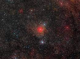 It is a hypergiant with a radius around 1,700 times larger than the sun. Der Gelbe Hyperriese Hr 5171 A