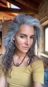 Embrace Joy Through Daily Holistic Dance Sessions