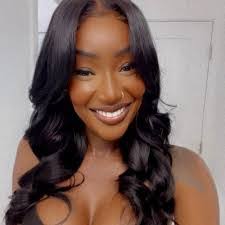 Cassandra Watt's Instagram, Twitter & Facebook