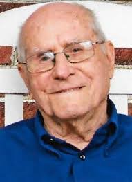 Donna Dryden's Instagram, Twitter & Facebook