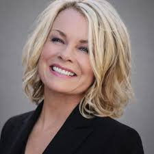 We are seeking a venue for our reception that provides linens, tables, and  chairs. We are considering either Birmingham or Tuscaloosa and would prefer  not to travel more than 15-20 miles outside