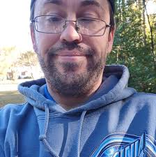 Looking for sea of thieves gaming friends