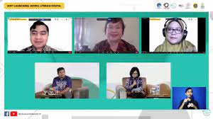 Literasi digital adalah ketertarikan, sikap, dan kemampuan individu menggunakan teknologi digital dan alat komunikasi untuk mengakses, mengelola, mengintegrasikan, menganalisis, dan mengevaluasi informasi, membangun pengetahuan baru, membuat, dan berkomunikasi dengan orang lain agar. Kemkominfo Bersama Japelidi Dan Siberkreasi Akan Luncurkan 4 Modul Literasi Digital