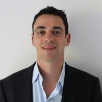 2200+ "Karlín" profiles