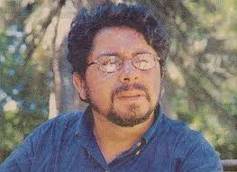 Comunidades provisorias en la poesía de Jaime Huenún]. Por Vicente  Bernaschina