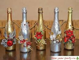 Pin De Ely Heredia En Adornos Navidenos Botellas Decoradas Para Navidad Decoracion De Botellas Navidenas Botellas De Vino De Navidad