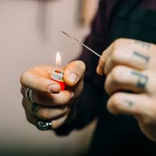 Jul 16, 2021 · there's no specific right or wrong way to create a stick and poke, generally you learn from experience and experimentation. Stick And Poke Tattoo Why Not To Give Yourself Body Art At Home Experts Allure
