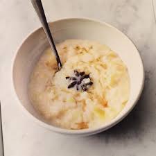 Jamie trevor oliver mbe (born 27 may 1975) is a british chef and restaurateur. Jamie Oliver S 5 Ingredient Mango Rice Pudding Put 2 3 Cup Arborio Rice 4 Star Anise 12 Oz Of Frozen Mango 3 Tbsp Rice Pudding Baked Dessert Recipes Food
