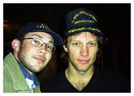 This Guy Spent Over 25 Years Taking Photos Of Himself With Celebrities As  An Art Project