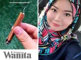 Stress dengan masalah resdung anda? Bau Busuk Dalam Hidung Macam Tahi Rupanya Petua Sedut Asap Kayu Manis Bakar Ni Mujarab Rawat Resdung Kronik Mingguan Wanita