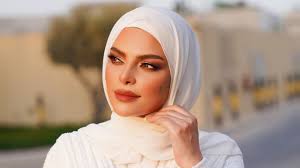 6thStreet Online Shopping With Influencer