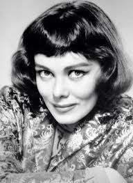 Phyllis Hill was born in 1920. Her mother and uncle were actors; her sister  a dancer. Phyllis started show business as a ballet dancer. She appeared,  among other locations, at the Metropolitan