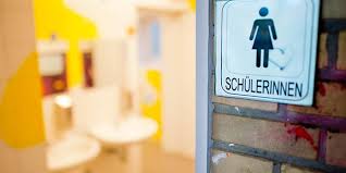 Montessori Schule In Hohenberg Kinder Ekeln Sich Vor Der Schultoilette Kolnische Rundschau