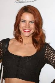 Courtney Hope Announces Her Exit From The Bold and the Beautiful!