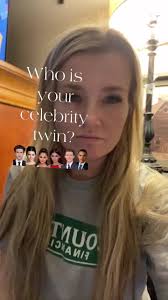 Kim K look alike! I’ll take it 😆🤪#momof3 #momsoftiktok #blueeyes  #CloseYourRings #RufflesOwnYourRidges