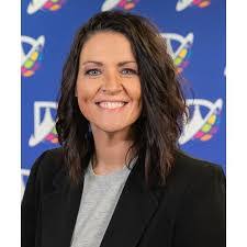 Dana Sewell's Instagram, Twitter & Facebook