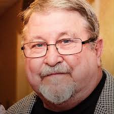 Today is our 25th birthday! 🎂 To celebrate 25 years of camps, community,  and connection, Eluna's Co-Founder, @karen.phelps.moyer shares the  experience of our beginnings as The Moyer Foundation in 2000 to helping