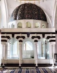 He is noted for his military prowess, commanding the forces of prophet muhammad and those of his immediate successors of the rashidun caliphate. Tomb Of Khalid Bin Waleed Ø±Ø¶ÙŠ Ø§Ù„Ù„Ù‡ Ø¹Ù†Ù‡ Islamiclandmarks Com