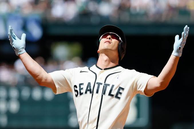 Mariners place Rob Refsnyder on injured list ahead of homestand | The  Seattle Times