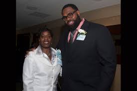 Gilbert, Wolfe and Hall's stars shine bright at WPIAL Hall of Fame