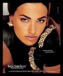 Jewelry ads Pinterest board: 54 ideas from "Jewelry Ads"