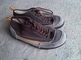 Kpuca per meshkuj porosit online posta gratis ne gjith na shkruani per info. Kpuc Per Djem Viti