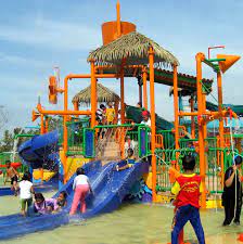 Kabupaten ini dapat mempuyai wisata wahana air yg tidak kalah menariknya untuk di kunjungi, salah nya ialah wahana air pikatan water park. Harga Tiket Untuk 30 Taman Tema Air Seluruh Malaysia Bermula Serendah Rm 3