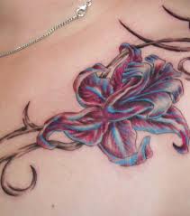 Modèles de tatouage femme : Tatouage Fleur 20 Modeles Magnifiques Pour Un Tatouage De Femme