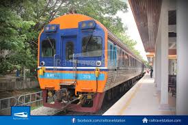 Padang besar is located at the most northern part of malaysia, one of the major towns in the state of perlis. Express 949 Hat Yai Padang Besar Shuttle Train Hat Yai To Padang Besar Thai By Train Around The Malay Peninsular With Jom Naik Keretapi Railtravel Station