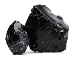 Le verre de nos vitres et de nos bouteilles est un matériau solide, on peut donc penser qu'il possède lui aussi une structure cristalline. Clair Comme Du Cristal Comment Du Sable Se Transforme En Verre Simplyscience