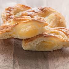 Chausson A L Ananas Recette Alimentation Recettes De Collations Gateaux Et Desserts