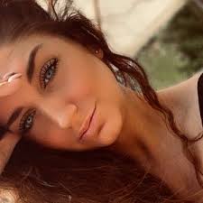 Manon Genin (@manongenin04)