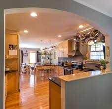 The arrangement helps divide the space into separate dining room and the kitchen premises. Half Wall Between Kitchen And Dining Room All The Information And Ideas You Must Know Jimenezphoto