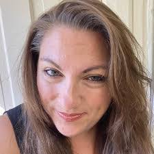 Kimberly Runkle's Instagram, Twitter & Facebook