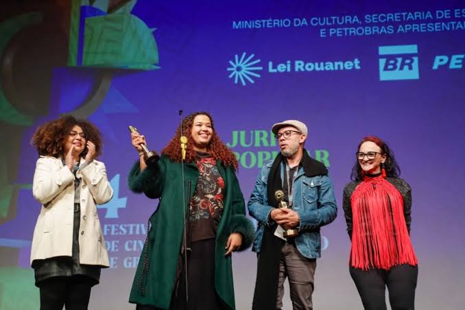 Filme sobre cineasta Xavante vence dois Kikitos no Festival de Gramado