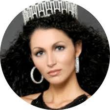 Candace Goff's Instagram, Twitter & Facebook