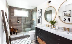 If you're remodeling your bathroom, now's your chance to consider what sort of layout makes the most sense. 75 Beautiful Small Bathroom Pictures Ideas July 2021 Houzz