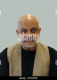 Waris Hussein (born Waris Habibullah) British-Indian television and film  director. Directed early episodes of Doctor Who, including the first serial  Stock Photo