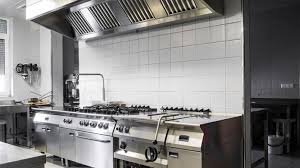 how to start a restaurant supply business