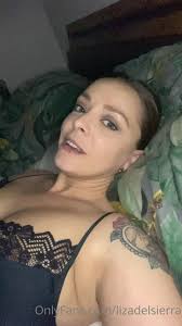 Liza Del Sierra Lizadelsierra - Bienvenue Dans Mes Fantasmes Inavous  17-02-2022 - XFantazy.com